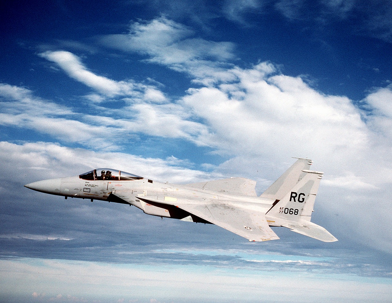 私人vx号买卖:android app 源码详情下载教程