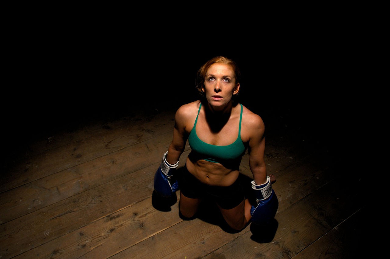 铁塔猫红酒爆珠（粗）：代理注册公司身份证