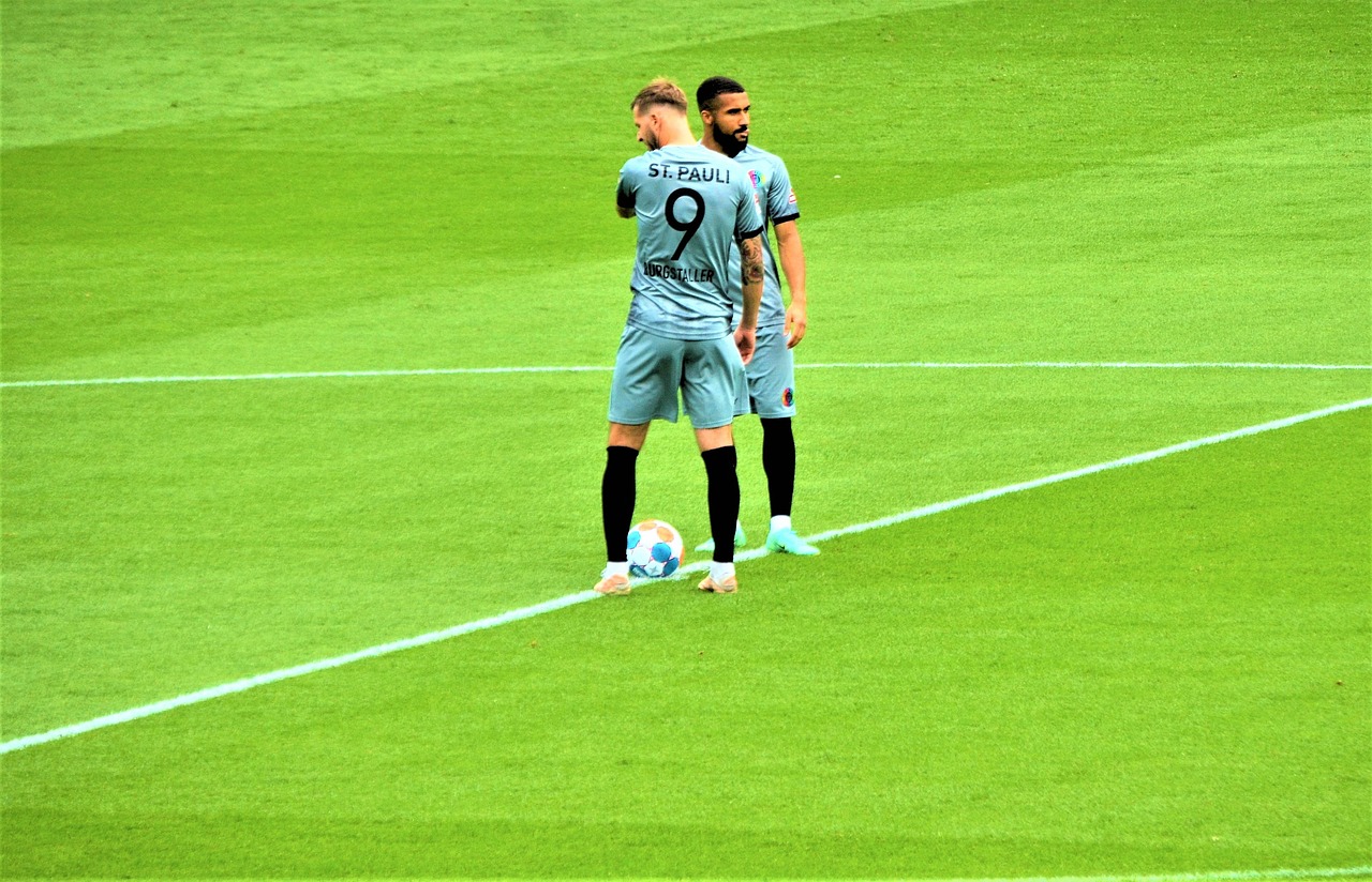 绑卡微信号买卖：洛阳短信平台软件购买渠道